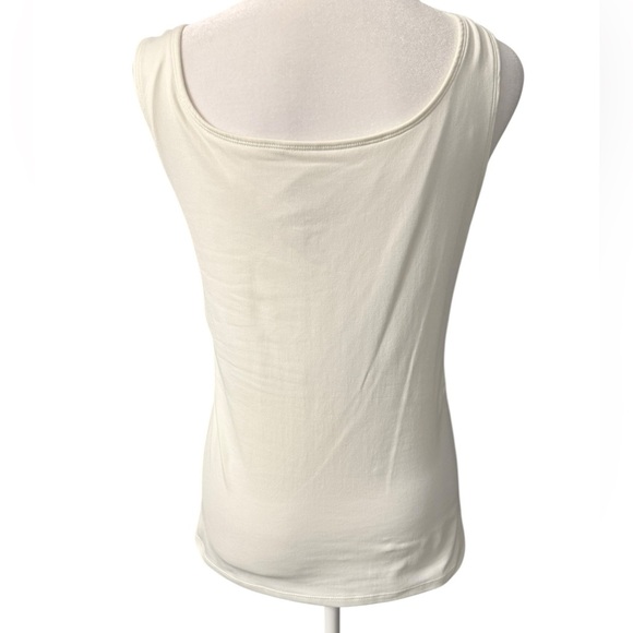 White House Black Market scoop neck cream sleeveless  stretchy cami Women’s Med - Picture 6 of 9
